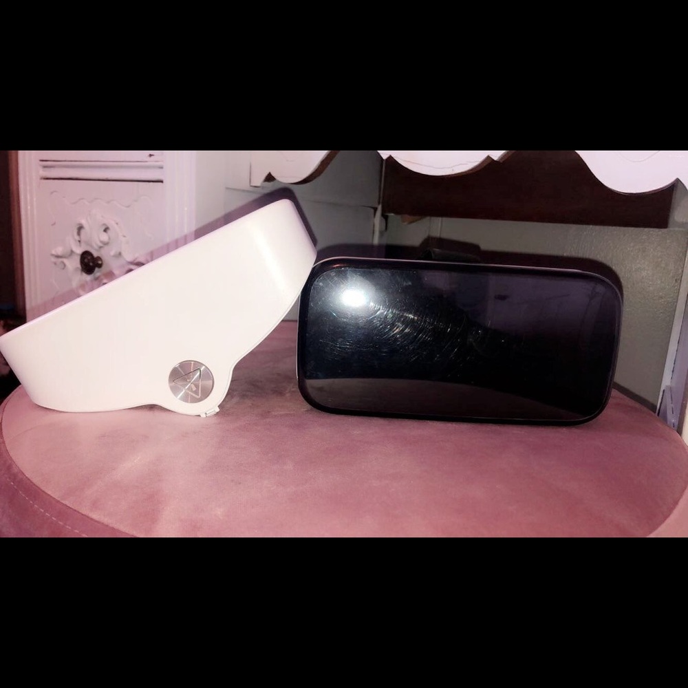 VR (virtual reality) - Picture 3 of 3